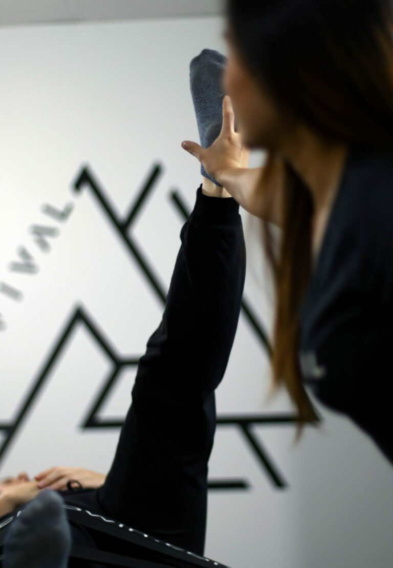 fascial stretch therapy, airdrie, ally lo